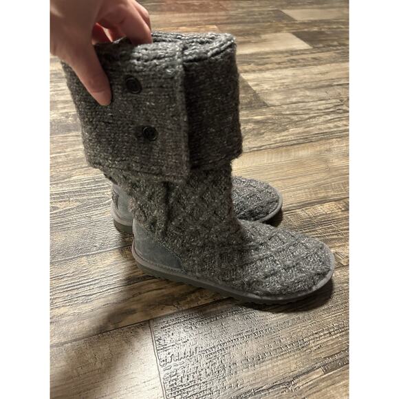 UGG Charcoal Gray Cardy Lattice knit Sweater Boots Women cuffable 6 Wool - Picture 8 of 9